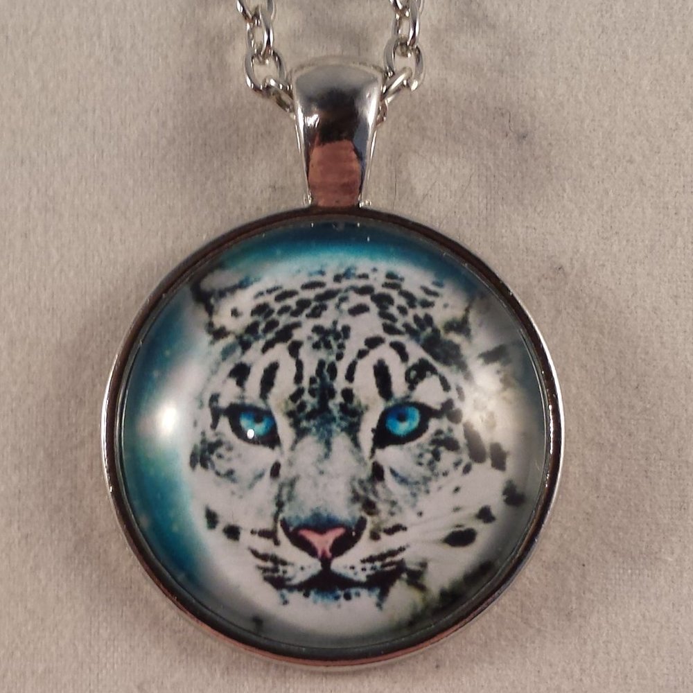 Silver Snow Leopard Cabochon Pendant Necklace!